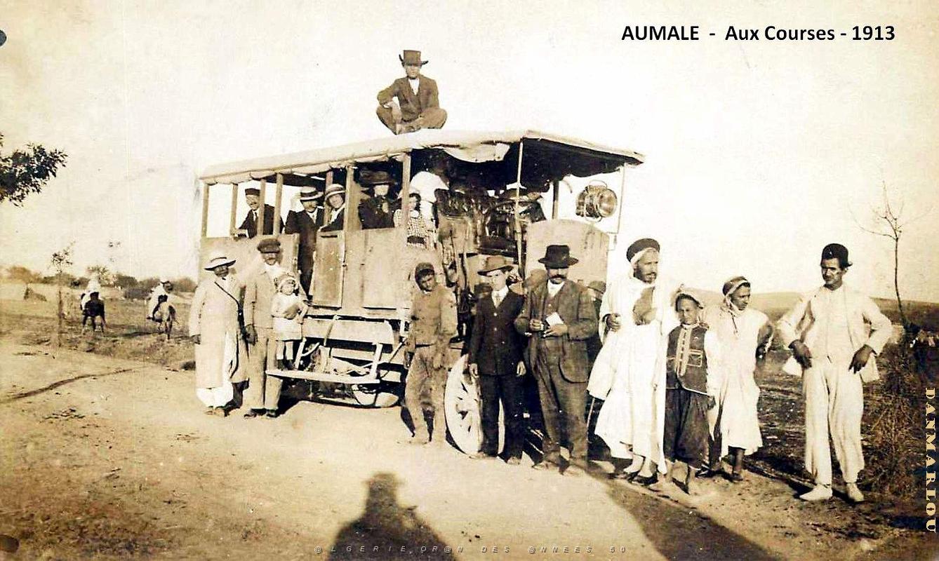 2432- Aumale - Aux Courses - 1913.jpg